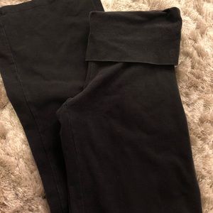 Victoria’s Secret yoga pants